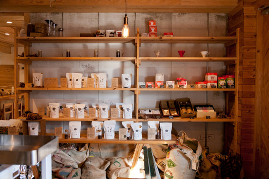 ベースコーヒー店内